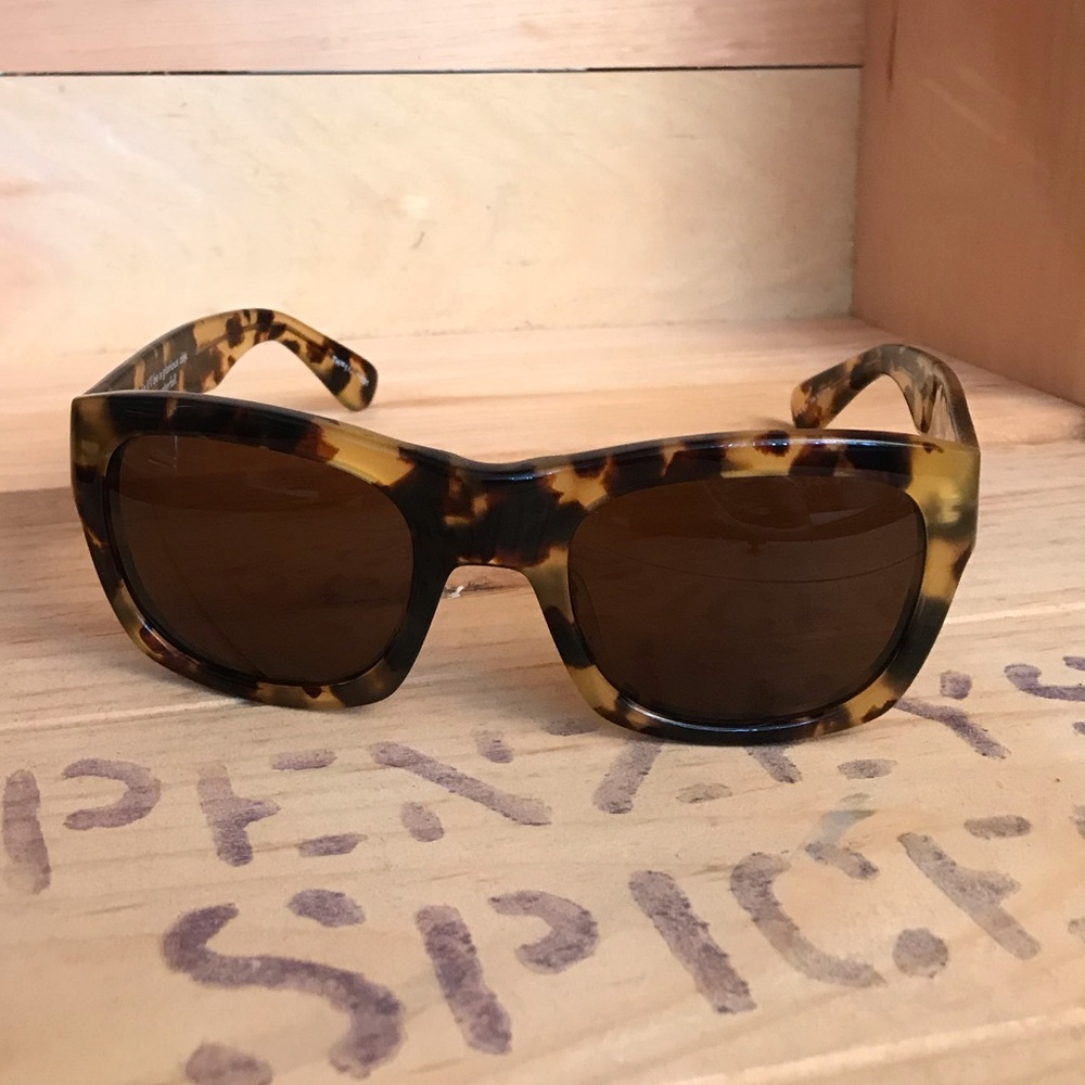 THE HUNDREDS Phoenix Frame Sunglasses Unisex